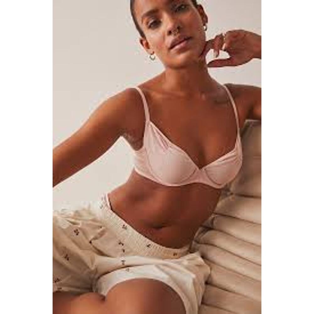 NWT Free People Pale Pink Rose  Heartthrob Underwire Bra - xs